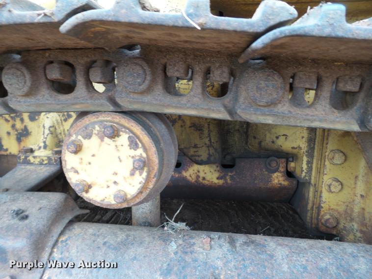 image for item DL9147 1987 Caterpillar 931B track loader