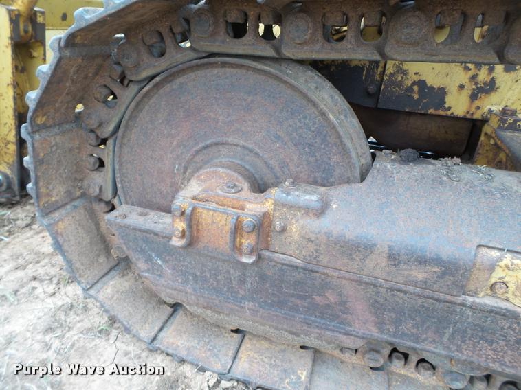 image for item DL9147 1987 Caterpillar 931B track loader