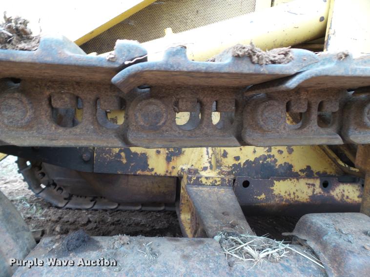 image for item DL9147 1987 Caterpillar 931B track loader