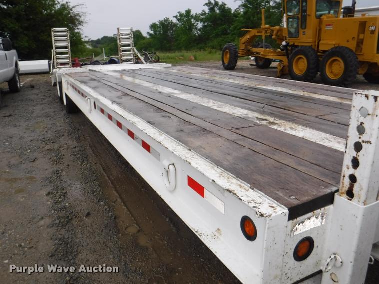 image for item J5694 2003 Interstate equipment trailer
