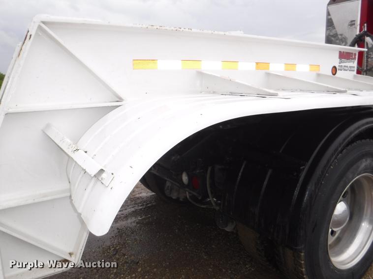 image for item J5694 2003 Interstate equipment trailer