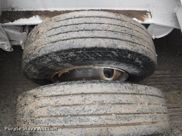 image for item J5694 2003 Interstate equipment trailer