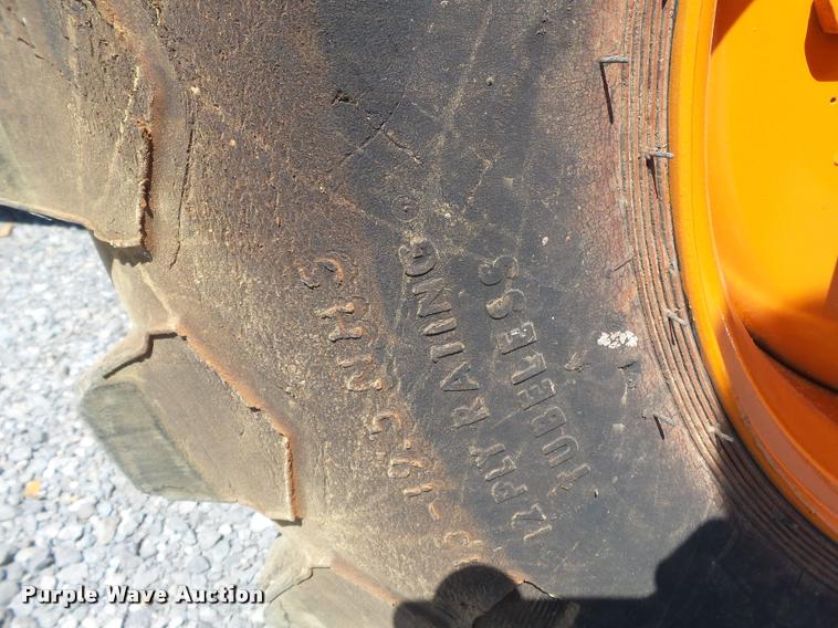 image for item K3276 1997 Snorkel TB60RT boom lift