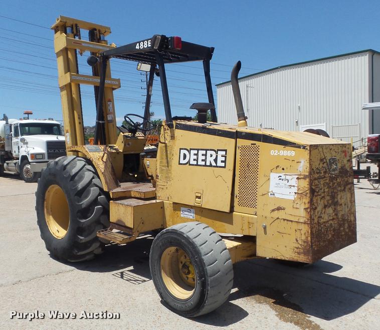 image for item K7611 1997 John Deere 488E forklift
