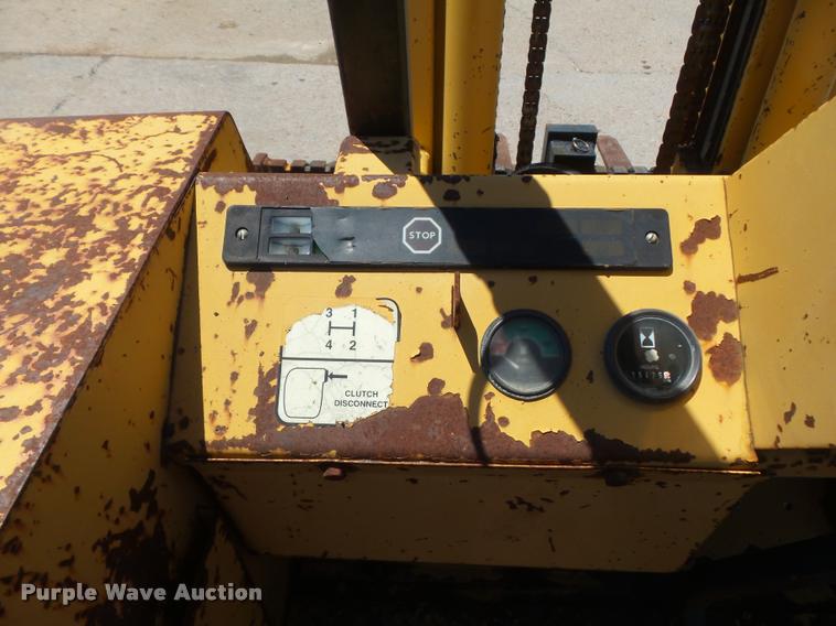 image for item K7611 1997 John Deere 488E forklift