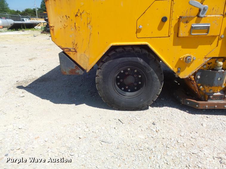 image for item K7617 1989 Dickson Turbo Blast 4000 Series 1B road surface grinder/blaster