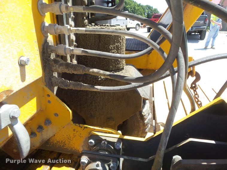 image for item K7617 1989 Dickson Turbo Blast 4000 Series 1B road surface grinder/blaster