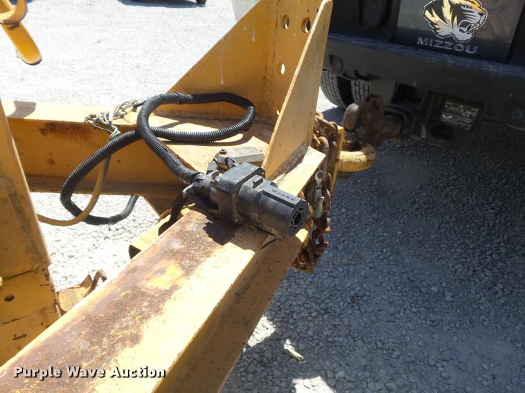 image for item K7617 1989 Dickson Turbo Blast 4000 Series 1B road surface grinder/blaster