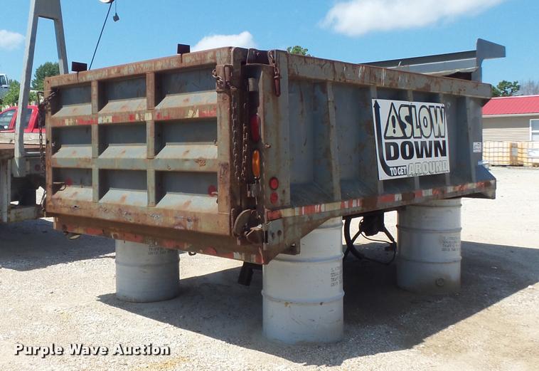 image for item K7619 Dump bed