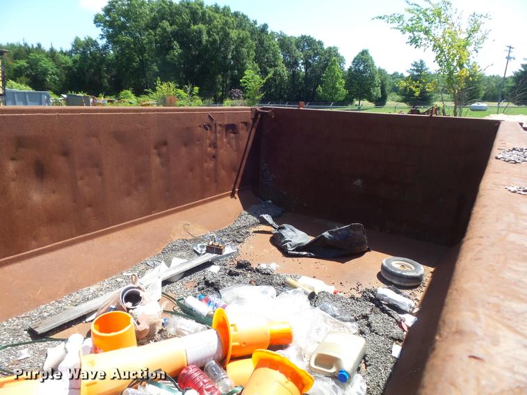 image for item K7619 Dump bed