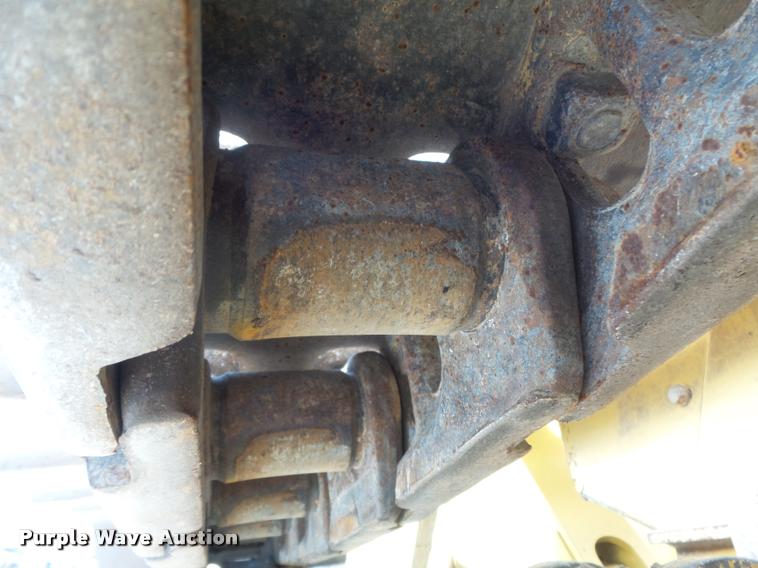 image for item K7623 1998 Caterpillar 963B track loader