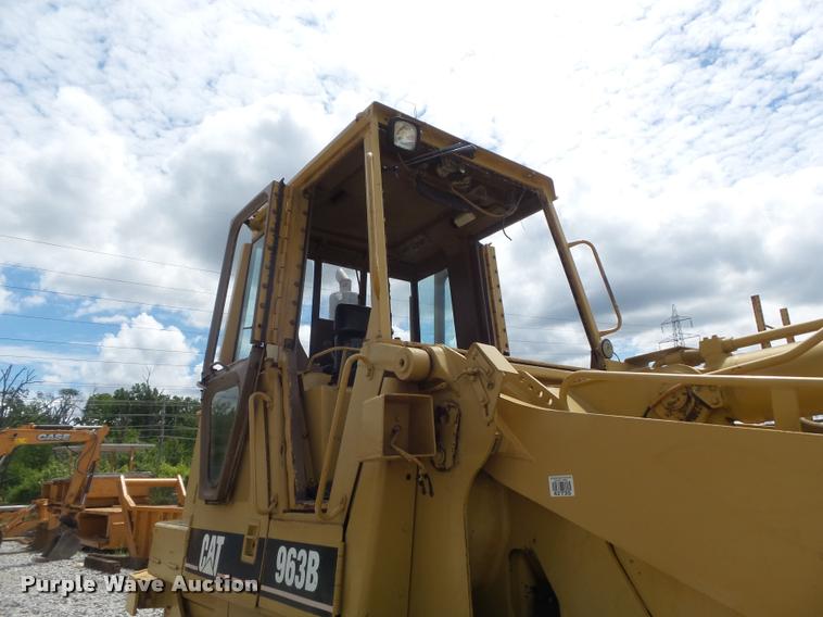 image for item K7623 1998 Caterpillar 963B track loader