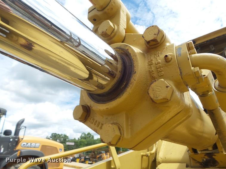 image for item K7623 1998 Caterpillar 963B track loader