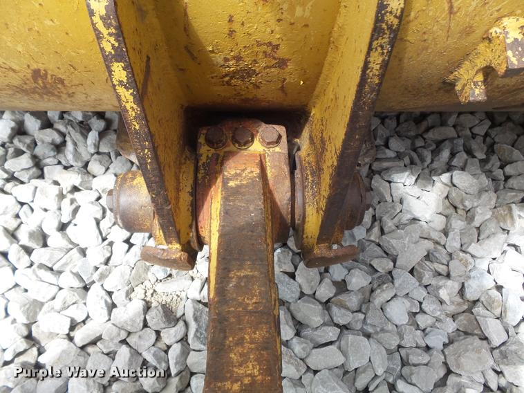 image for item K7623 1998 Caterpillar 963B track loader