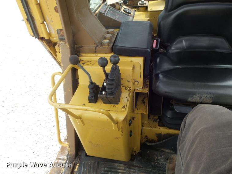 image for item K7623 1998 Caterpillar 963B track loader