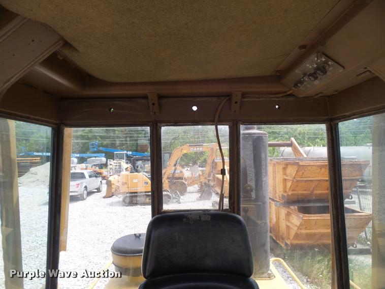 image for item K7623 1998 Caterpillar 963B track loader