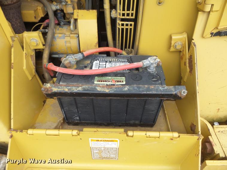 image for item K7623 1998 Caterpillar 963B track loader