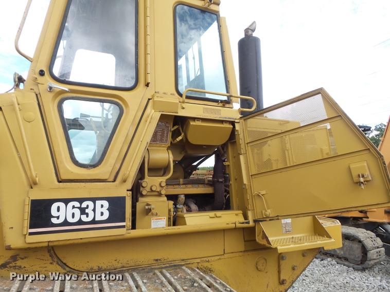 image for item K7623 1998 Caterpillar 963B track loader
