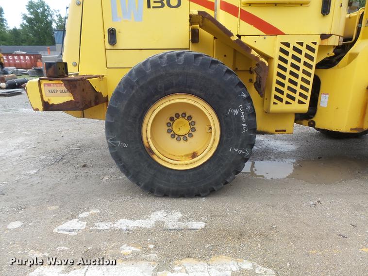 image for item K7631 2001 New Holland LW130 wheel loader