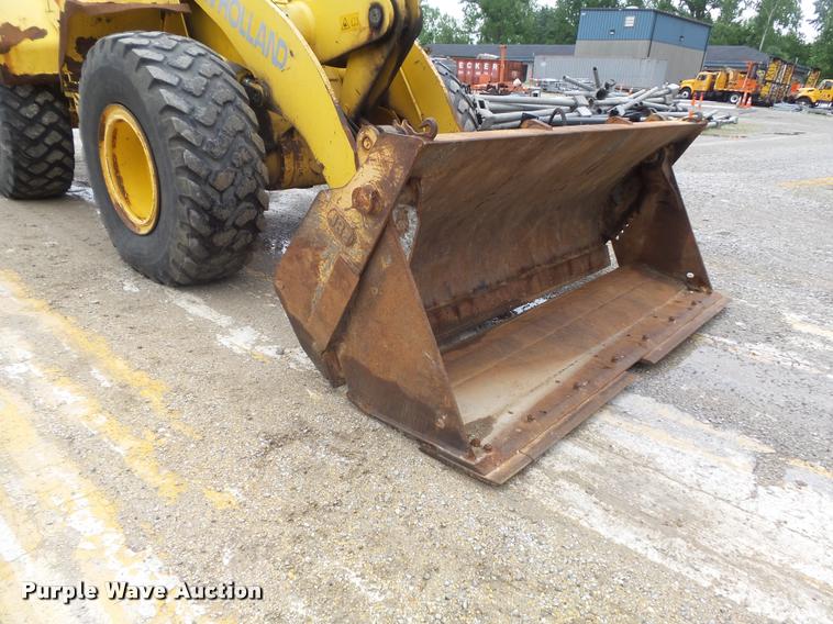 image for item K7631 2001 New Holland LW130 wheel loader