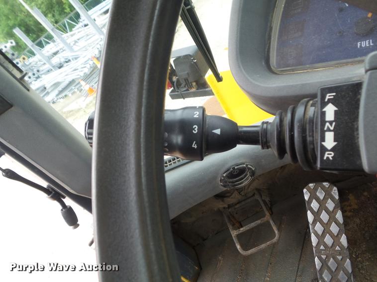 image for item K7631 2001 New Holland LW130 wheel loader