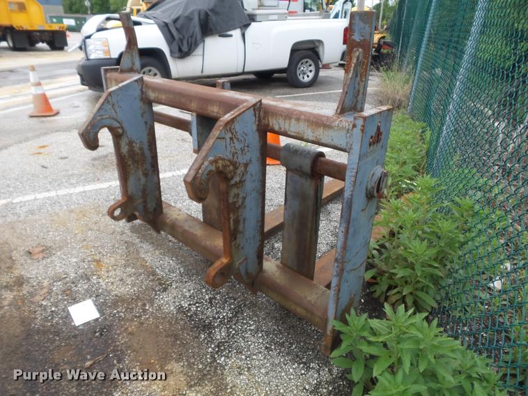 image for item K7631 2001 New Holland LW130 wheel loader