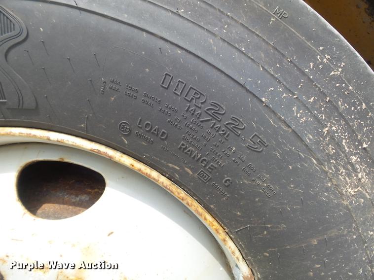 image for item K7632 2000 International 4900 dump truck