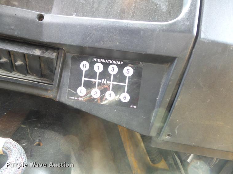 image for item K7632 2000 International 4900 dump truck