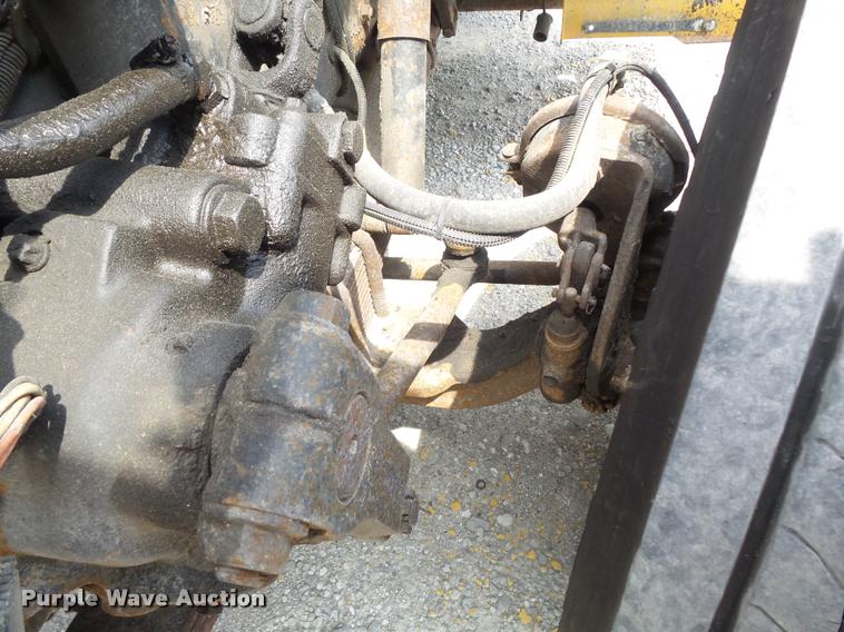 image for item K7632 2000 International 4900 dump truck