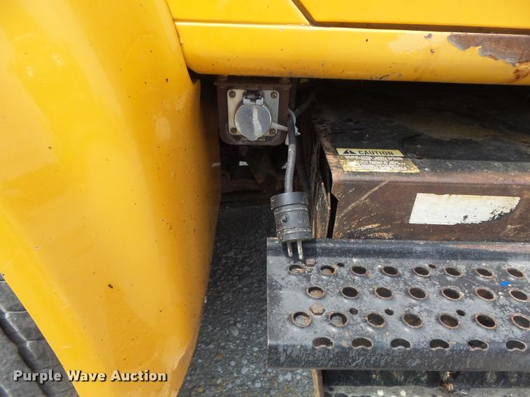 image for item K7632 2000 International 4900 dump truck