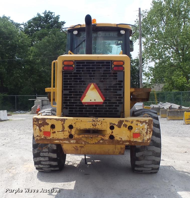 image for item K7636 2003 John Deere 624H wheel loader