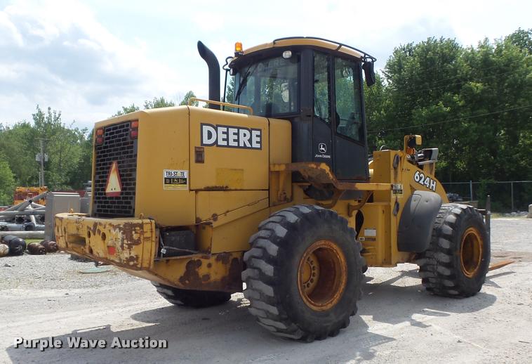 image for item K7636 2003 John Deere 624H wheel loader