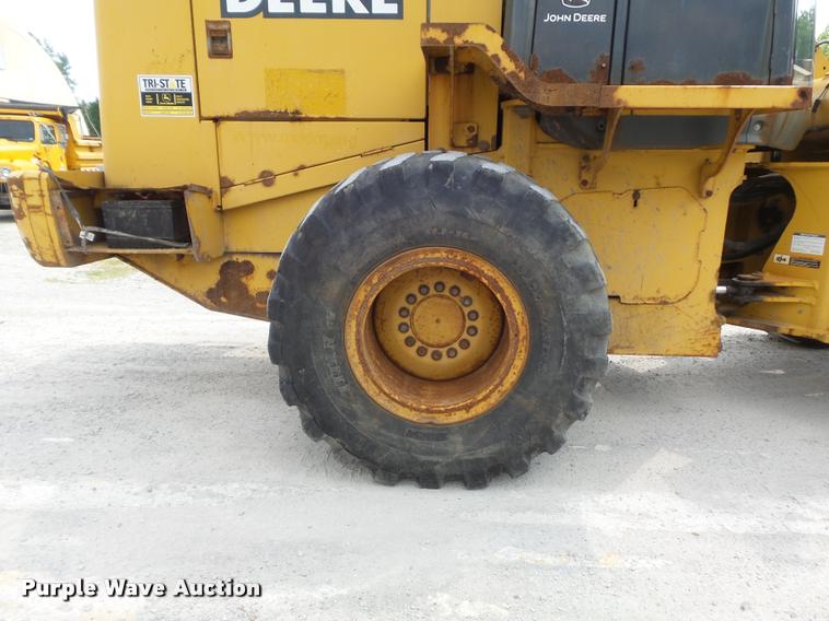 image for item K7636 2003 John Deere 624H wheel loader