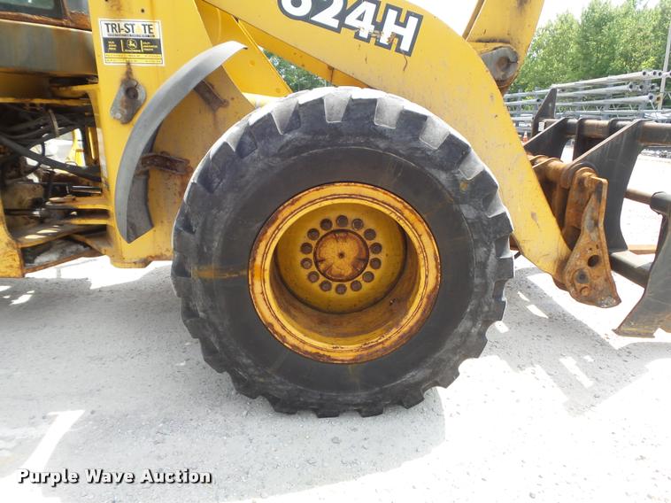 image for item K7636 2003 John Deere 624H wheel loader