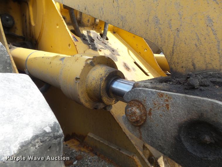 image for item K7636 2003 John Deere 624H wheel loader