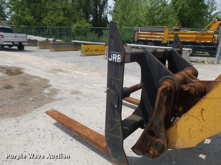 image for item K7636 2003 John Deere 624H wheel loader