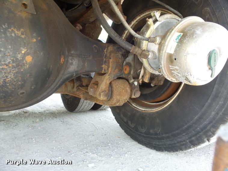 image for item K7639 2002 International F2554 dump truck