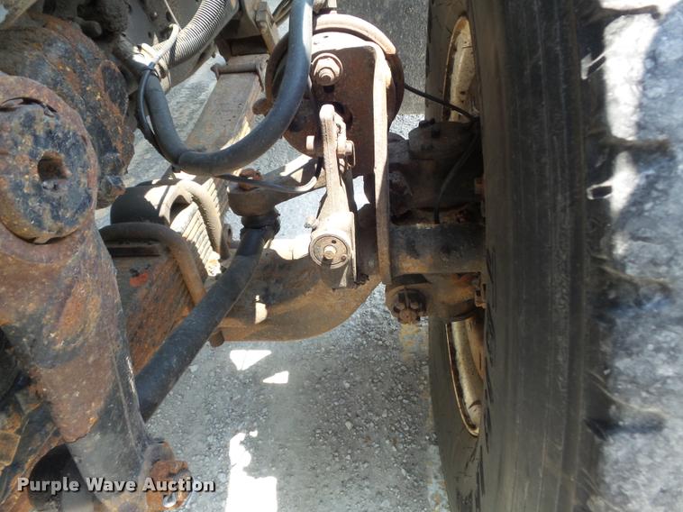 image for item K7639 2002 International F2554 dump truck