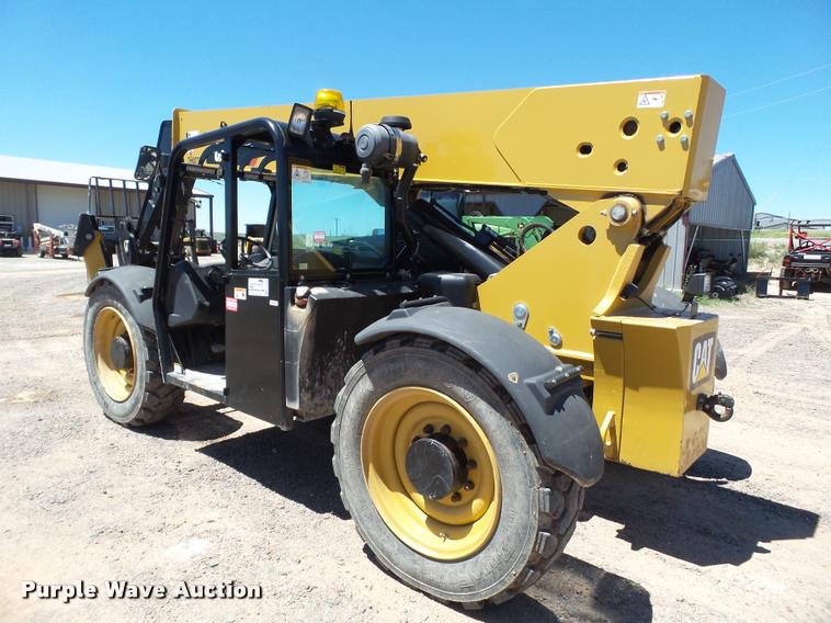 image for item L1520 2013 Caterpillar TL943C telehandler