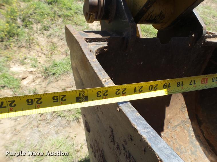 image for item L1521 2012 Caterpillar 420F backhoe