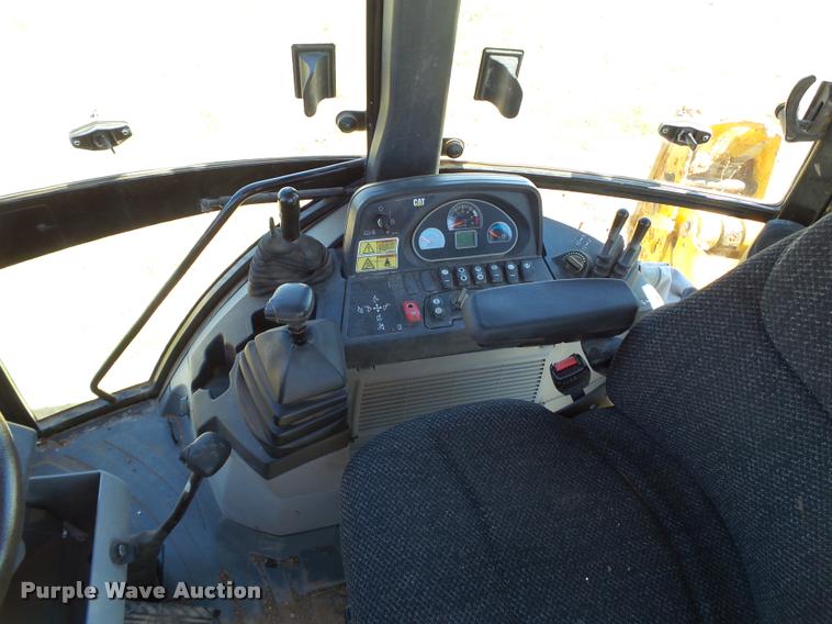 image for item L1521 2012 Caterpillar 420F backhoe