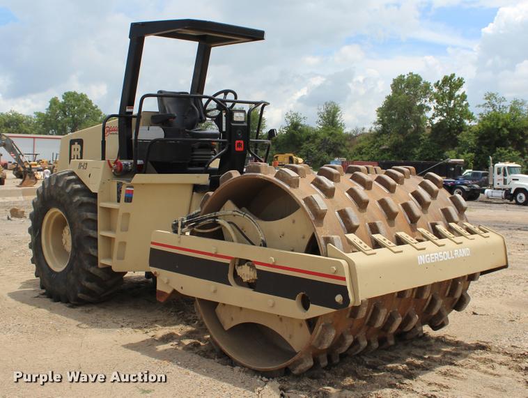 image for item L1968 1995 Ingersoll Rand SD100F Propac single drum vibratory roller