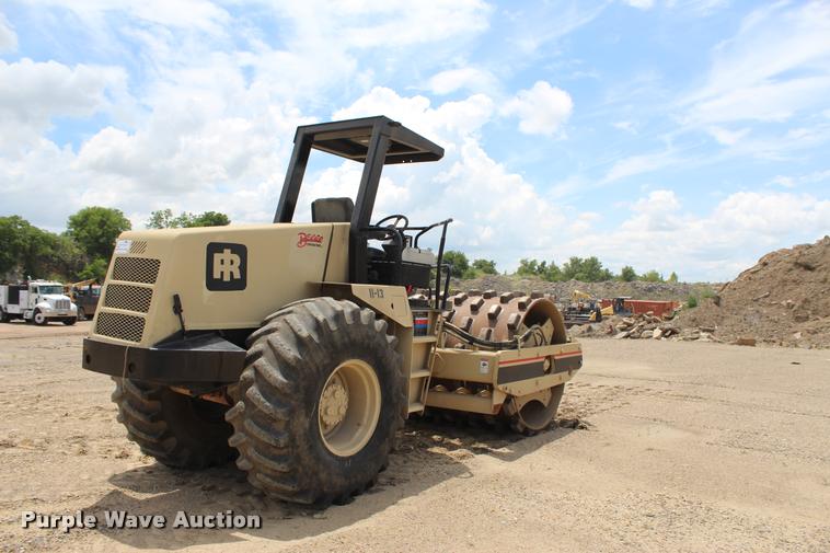 image for item L1968 1995 Ingersoll Rand SD100F Propac single drum vibratory roller