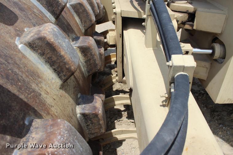 image for item L1968 1995 Ingersoll Rand SD100F Propac single drum vibratory roller