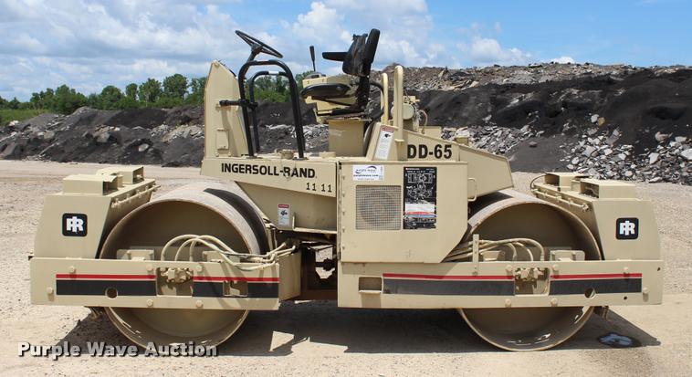 image for item L1969 1994 Ingersoll Rand DD65 double drum vibratory roller