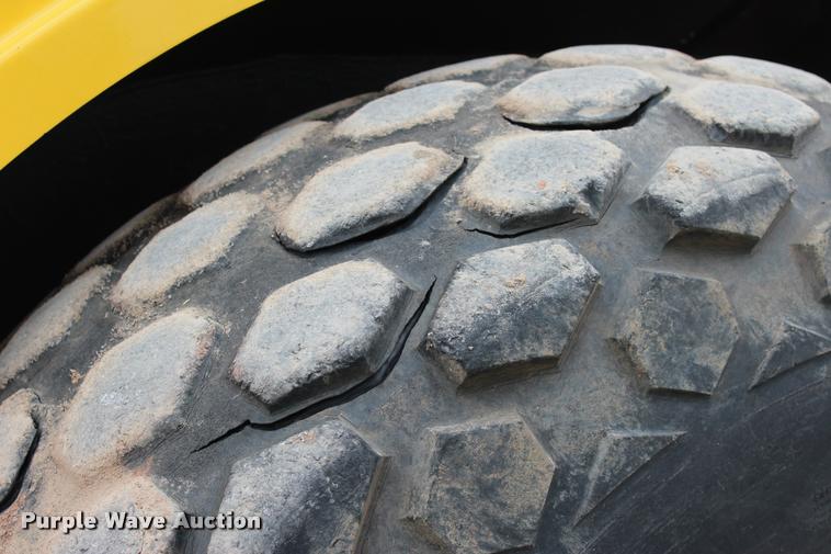 image for item L1971 2006 Dynapac CA362D single drum vibratory roller