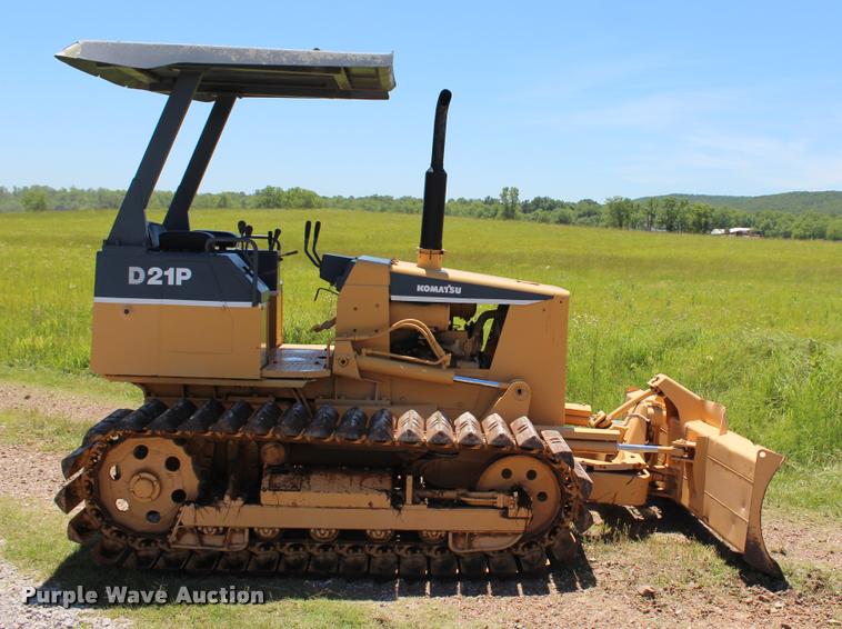 image for item L1974 Komatsu D21P-6 dozer