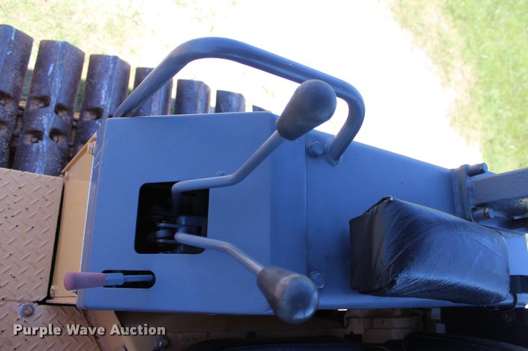 image for item L1974 Komatsu D21P-6 dozer