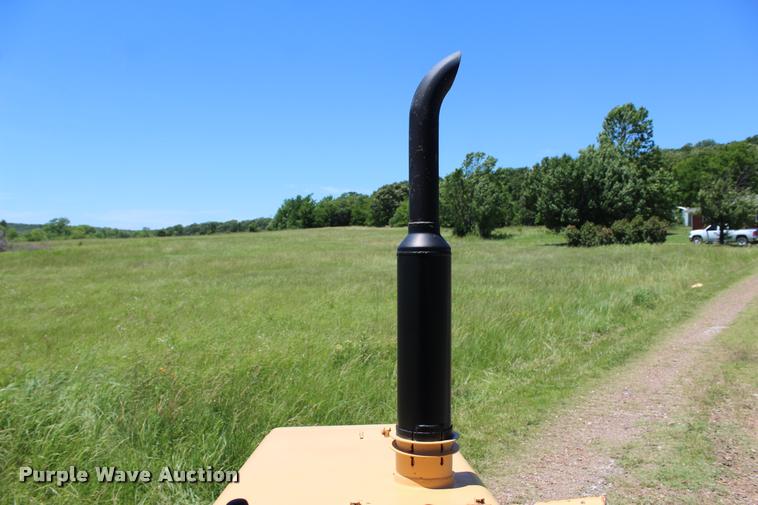 image for item L1974 Komatsu D21P-6 dozer