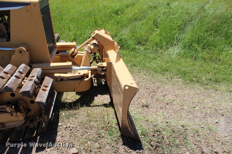 image for item L1974 Komatsu D21P-6 dozer